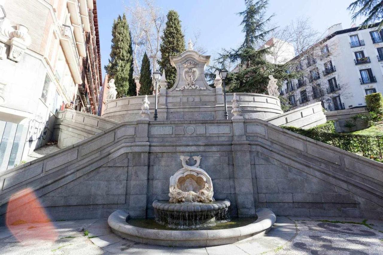 Apartamento Lujo Princesa Gran Via Madrid Kültér fotó