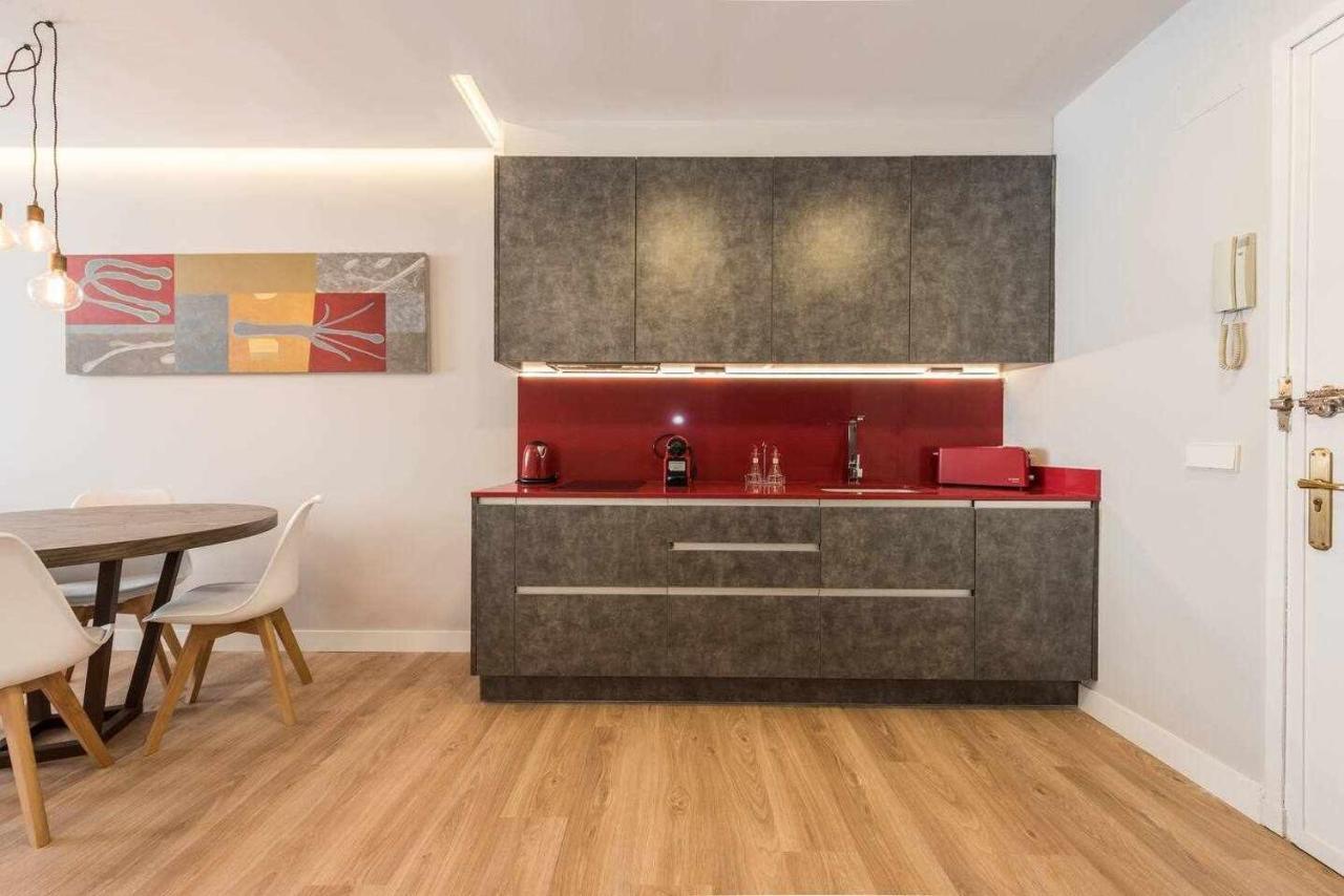 Apartamento Lujo Princesa Gran Via Madrid Kültér fotó